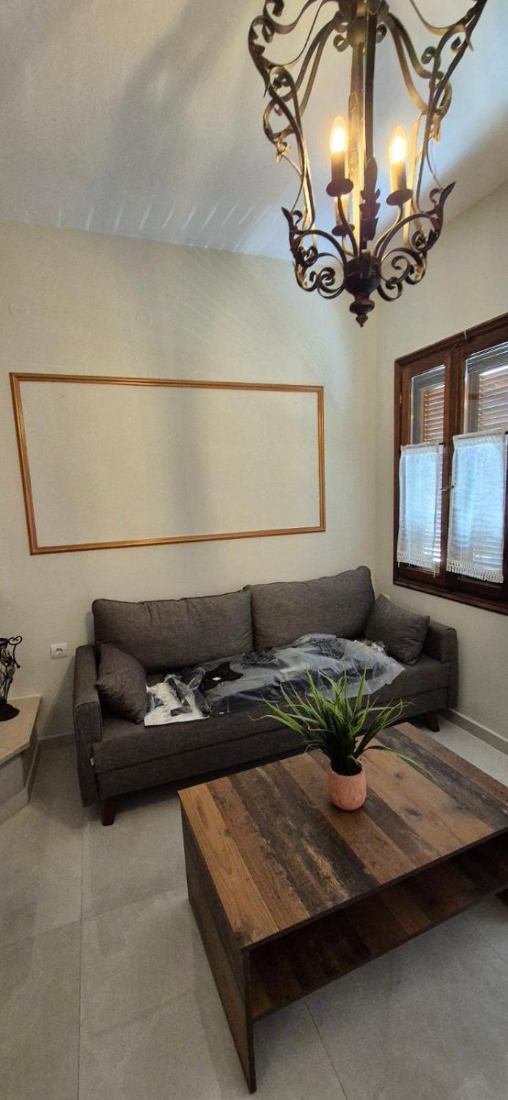 Nook Is Nikol's Apartment *
